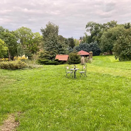 Familienbauernhof Lehmann 호텔 *